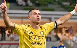 Ronaldo 40 tuổi và bàn thắng thứ 950