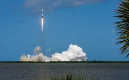 Hệ thống vệ tinh của tỷ phú Elon Musk chạm cột mốc đáng kinh ngạc