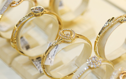 Người mua vàng lỗ hơn 6 triệu đồng/lượng chỉ sau 1 ngày