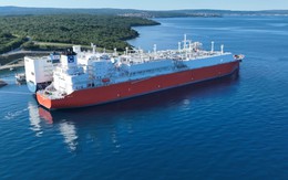 Đang mua hàng tỷ mét khối khí đốt Nga, một khách ruột của Moscow vừa chốt đơn mua LNG 'khủng' chưa từng có với châu Âu