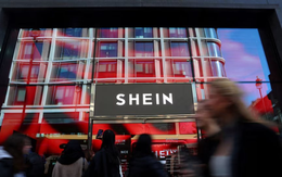 Kinh đô thời trang Paris ‘nổi giận’ khi Shein mở cửa hàng vật lý ngay giữa phố trung tâm, bán những chiếc váy giá chỉ 12 euro