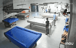 Nam sinh lớp 10 bị nhóm bạn dùng gậy bi-a đánh nhập viện