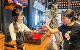 Khách Việt kể chuyện đi du lịch Trung Quốc, nhận xét: "Rất muốn mua 1 thứ về nhưng không thể"