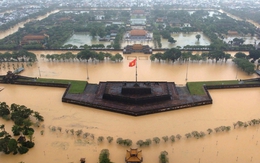 Miền Trung dự báo tiếp tục mưa lớn tới 700 mm, diễn biến phức tạp