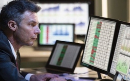 Phiên 31/10: Khối ngoại tiếp đà bán ròng hơn nửa nghìn tỷ, ngược chiều "gom" mạnh một mã chứng khoán