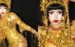 Lisa chơi Halloween đỉnh nhất thế giới!