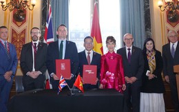 Vietjet và Rolls-Royce ký kết hợp đồng 3,8 tỉ USD trong chuyến thăm Vương quốc Anh của Tổng bí thư