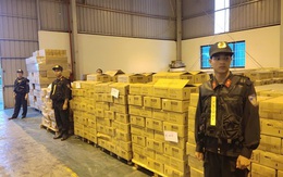 Hình ảnh Công an khám xét kho chứa bình chữa cháy giả của công ty TNHH PCCC Tomoken