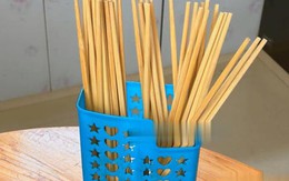 Đũa rửa xong để đầu nhỏ hướng lên mới sạch? Sai một chi tiết, cả nhà dễ “ăn” vi khuẩn vào người