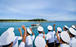 “Bầu Hiển” ủng hộ 5 tỷ đồng để cùng phủ xanh đặc khu Trường Sa của Tổ quốc