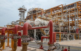 Vừa chốt mua hơn 40 tỷ USD LNG từ Mỹ, một khách 'sộp' lại ngỏ ý mua 50 tỷ m³ khí đốt từ quốc gia BRICS, tuyên bố muốn tiếp tục nhập khẩu trong nhiều năm tới