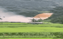 Clip khoảnh khắc vỡ đập thuỷ điện ở Lạng Sơn, sơ tán người dân đến nơi an toàn