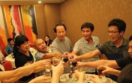 66 tuổi rồi, tôi hiểu ra: Sau 60, đừng đi họp lớp nữa nếu không muốn rước phiền!