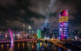Tòa tháp Saigon Marina IFC rực sáng chào mừng đối tác chiến lược toàn diện Việt - Anh