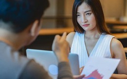 Bị đồng nghiệp ghét vì “thích nịnh sếp”, 1 năm sau họ mới hiểu ra lý do khiến tôi phải làm thế