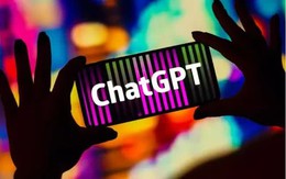 "ChatGPT vừa là bạn thân vừa là kẻ thù"