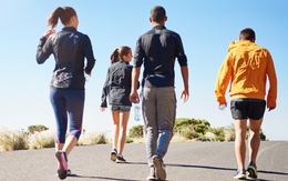 Đi bộ không thôi là chưa đủ, làm thêm 3 việc này bệnh tim mạch, ung thư sẽ "tránh xa"