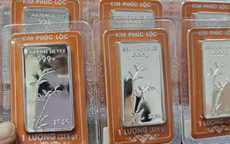 Giá bạc hôm nay 15-11 giảm rất mạnh, giới đầu tư "sốc nặng"