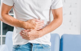 Bị đau bụng, người đàn ông 29 tuổi đi khám bất ngờ phát hiện ung thư, bác sĩ nói: “Ngày nào cũng làm 1 việc sai lầm”