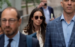 Bi hài JPMorgan bị 1 nữ founder lừa 175 triệu USD nhưng vẫn phải chi tiền cho người này nâng cấp khách sạn, thuê luật sư