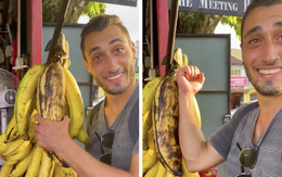 Quả chuối nặng tận 6kg, 4 người mới ăn hết: Nhìn thân cây còn choáng hơn