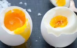 Ăn bao nhiêu quả trứng mỗi ngày là an toàn?