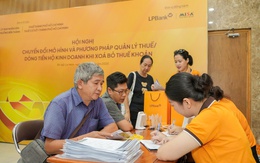 Xóa thuế khoán: LPBank mở gói giải pháp giúp hộ kinh doanh chuyển đổi dễ dàng.