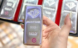 Ngày 18/11: Giá bạc đồng loạt giảm