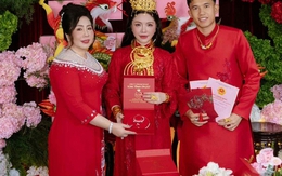 Đám cưới dát vàng của tiền vệ tuyển Việt Nam: Quà cưới nhiều đến hoa mắt nhưng nổi bật nhất là món quà cực kì tinh tế của mẹ vợ
