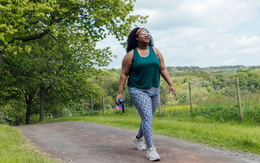 Tại sao quy tắc đi bộ 6-6-6 đang trở thành xu hướng rèn luyện được yêu thích?