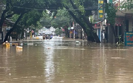 Ngập sâu trong lũ lịch sử, Đông Đắk Lắk ít nhất 7 người chết, 2 người mất tích