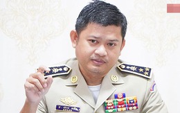 Trung tướng cảnh sát 29 tuổi lăng mạ cấp dưới vì... phải ký quá nhiều giấy tờ: Bộ Nội vụ Campuchia vào cuộc