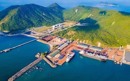 Tỷ phú Phạm Nhật Vượng liên tục rót vốn vào quê nhà: Từ khu công nghiệp, nhà xưởng ô tô điện đến dự án cảng quốc tế gần 8.900 tỷ đồng