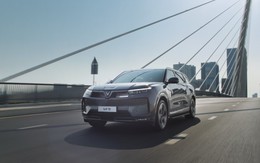 VinFast bán hơn 110.000 xe chỉ trong 9 tháng, doanh thu tăng vọt