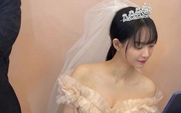 Bí quyết trẻ như 25 của cô dâu 41 tuổi hot nhất lúc này