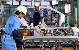 Thu ngân sách từ xuất nhập khẩu gần 380.000 tỷ đồng