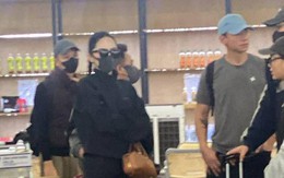 "Team qua đường" bắt gặp Hương Giang lặng lẽ về nước, nhân vật kè kè sát rạt gây chú ý