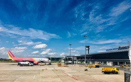 Bộ Xây dựng muốn 'lên đời' sân bay Cần Thơ