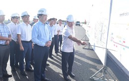 Phó Thủ tướng Mai Văn Chính kiểm tra thực địa dự án đường Vành đai 3 TPHCM