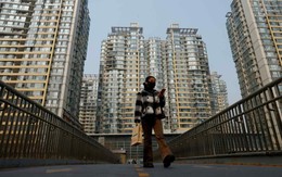 Ngân hàng tại quốc gia đang dư thừa hàng chục triệu căn nhà ồ ạt rao bán 70.000 bất động sản thế chấp, gia tăng áp lực giảm giá