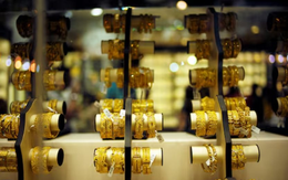 Giá vàng tăng cao nhất 1 tuần khi quan chức Fed tiết lộ khả năng cắt giảm lãi suất