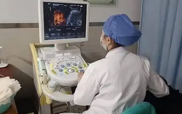 Thứ "phá gan" mạnh nhất không phải rượu, mà là 4 thói quen cả người lớn lẫn trẻ em đều mắc