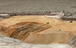 Đất hiếm - Cuộc chiến "vàng công nghiệp"(*): Những nút thắt cổ chai