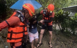 Bão Kalmaegi tàn phá: Gió giật 205 km/h, hàng nghìn người sơ tán, có nơi dân phải chui hang đá tránh nạn