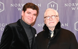 U40 bỏ việc, khởi nghiệp đi bán áo với số vốn 50.000 USD, người đàn ông đạt được thành công ngoài mong đợi