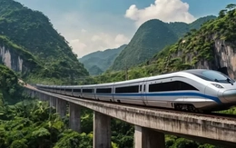 Vì sao phải chia nhỏ dự án đường sắt Lào Cai - Hà Nội - Hải Phòng?