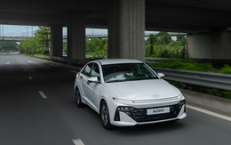 Nhận ưu đãi tối đa 64 triệu, có nên mua Hyundai Accent ngay hay đợi thêm?