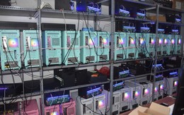 Đột kích "trang trại" 2.000 điện thoại ở Đà Nẵng: Chuyên "nuôi" tài khoản Zalo, Tinder ảo để phục vụ lừa đảo Campuchia