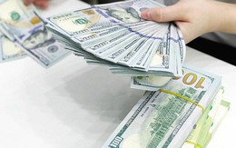 Tỷ giá USD chợ đen tăng hơn 8% từ đầu năm, riêng tháng 10 tăng 4,7%