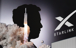 Vệ tinh bí ẩn của Elon Musk phát tín hiệu lạ khiến giới khoa học bối rối